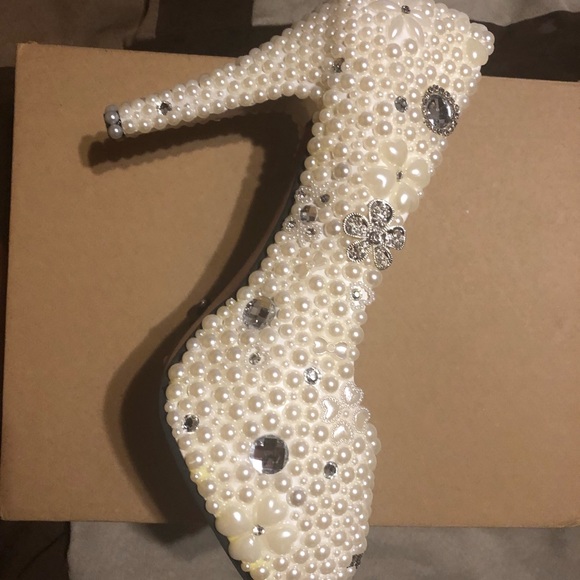 Wedding Shoes - Picture 3 of 3